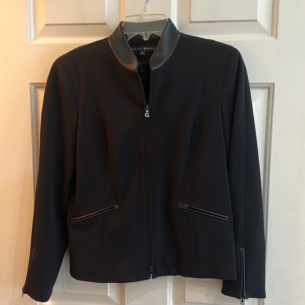 Jenne Maag Black Zip-Front Blazer Jacket
